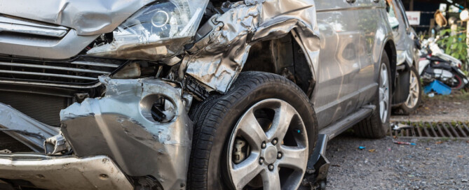 One Killed, Another Seriously Injured in Two-Car Collision on Foothill Boulevard in Sunland, Best Law,