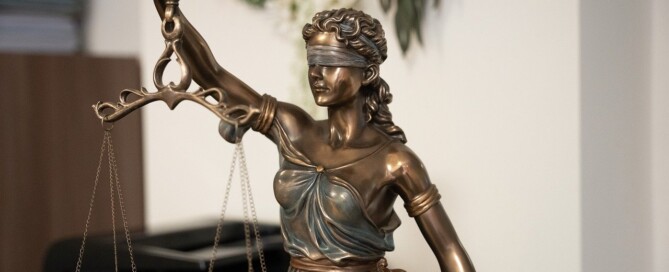 What Is a Personal Injury Lawyer, Best Law, Elissa Best